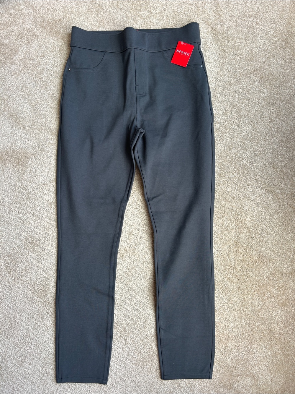 NWT SPANX Women’s Charcoal pull on Stretch Pants size M
